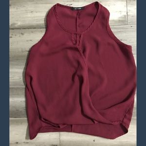 Maroon cross tank